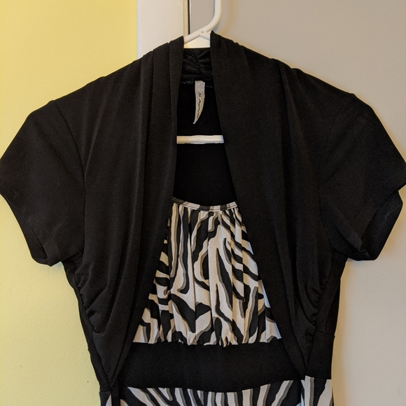 Black, white, and grey zebra print dress w/cover - Picture 2 of 2